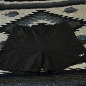 Mens Patagonia shorts xl